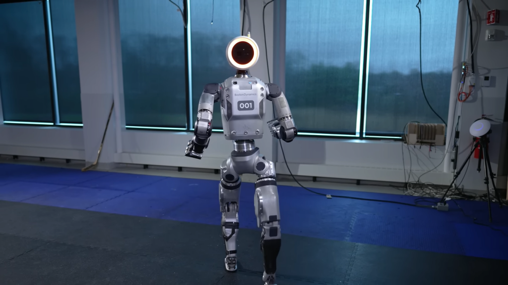 Novo robô humanoide da Boston Dynamics faz contorcionismos dignos de "O Exorcista"