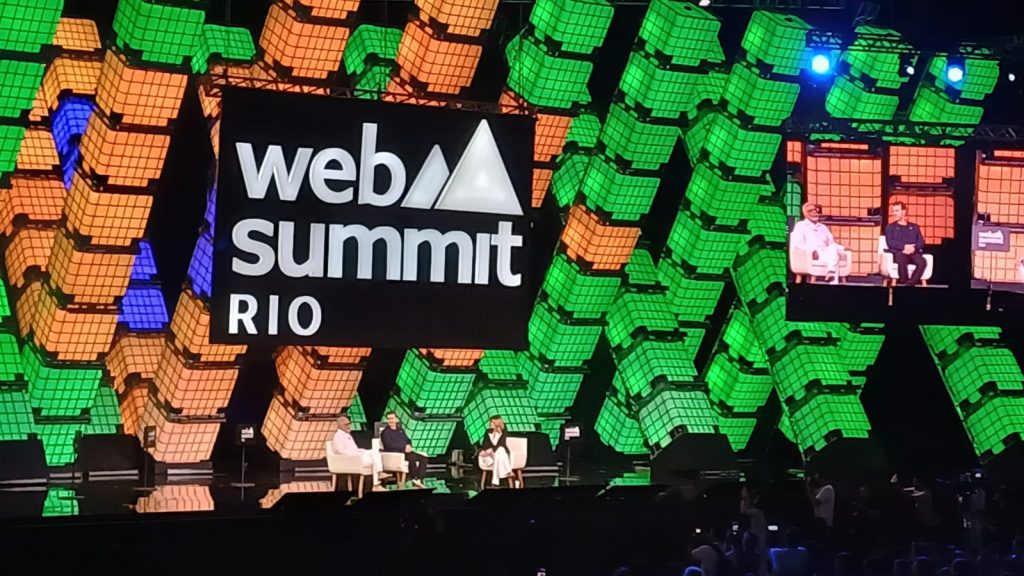 Público de 34 mil pessoas no Web Summit Rio motiva lançamentos e inovações