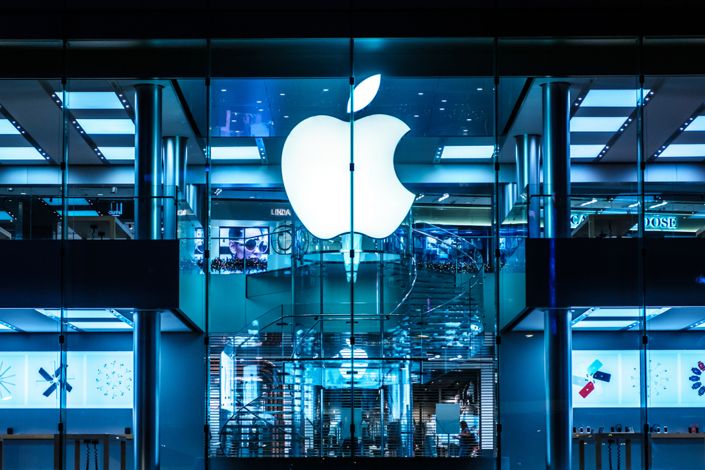 Apple demite mais de 600 funcionários após cancelar projeto de carro elétrico