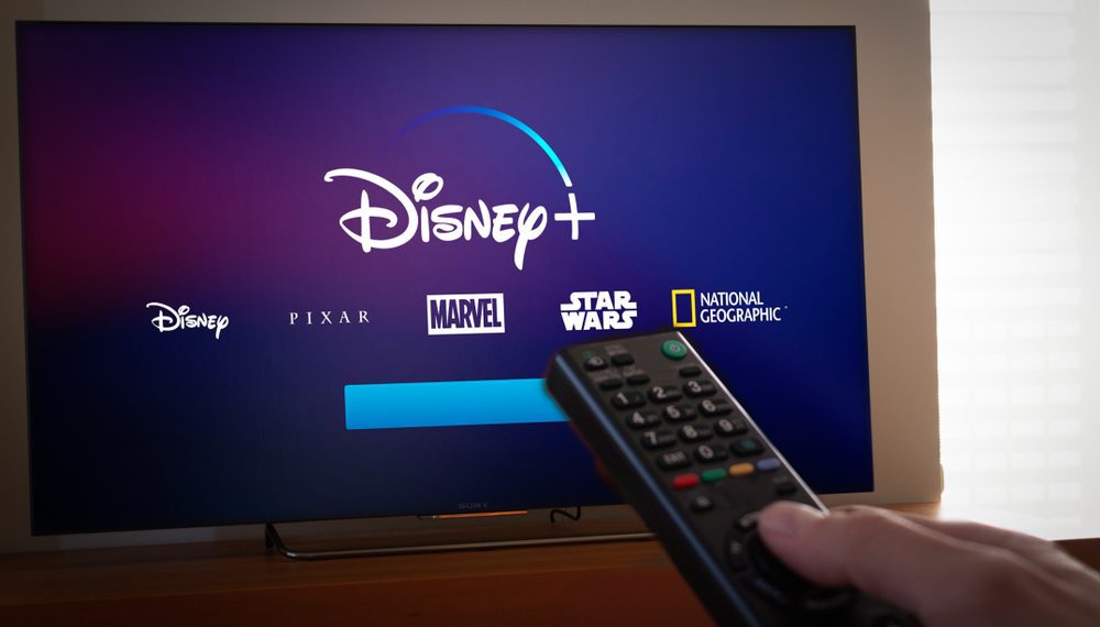 Disney+ vai levar cobrança da taxa do 'ponto extra' para outros países