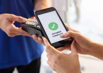 Wake e Adyen se unem para desenvolver tecnologias de pagamento para o varejo