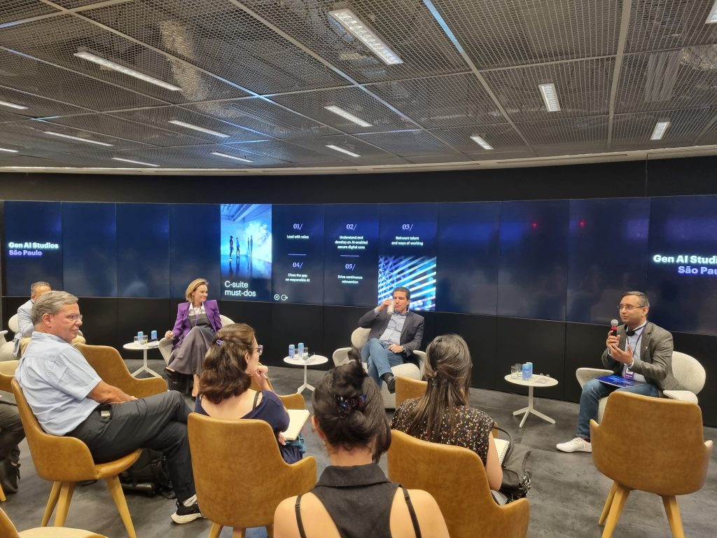Accenture inaugura em São Paulo o primeiro estúdio de IA generativa da América Latina