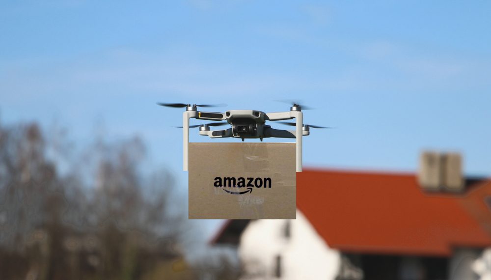 Amazon poderá operar drones para entregas nos EUA até "onde a vista não alcança"