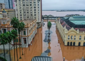 Voos a Porto Alegre estão cancelados até 6ª feira, diz Abear; aéreas vão flexibilizar passagens