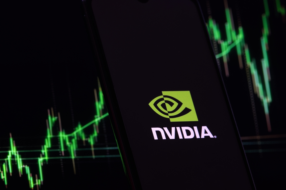 Nvidia ganha R$ 1,1 trilhão em valor de mercado um dia após divulgar balanço