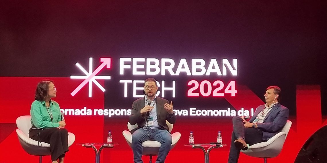 Brasil é considerado incubadora de golpes financeiros em painel da Febraban Tech