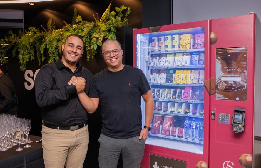 Cacau Show lança vending machines desenvolvidas com inteligência embarcada