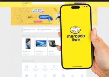 O Mercado Livre anuncia o lançamento do Mercado Shops Pro, um serviço de assessoria profissional em comércio eletrônico disponível tanto para donos de lojas integradas ao ecossistema Meli, por meio do Mercado Shops, quanto para grandes empresas em processo de digitalização. Com este novo programa, um a cada dois sellers crescem mais de 70% com o serviço de assessoria, e vendem 90% mais itens em menos de um ano, baseado nos resultados de 88 vendedores que participaram previamente da experiência. Além de contar com acompanhamento permanente de uma agência certificada, os participantes do Mercado Shops Pro têm acesso a programas para acelerar os negócios, por meio de investimentos e consultoria para descoberta de oportunidades. São oferecidas ainda sessões de consultoria e capacitações exclusivas. Essas experiências se somam aos benefícios diferenciais do ecossistema para escalar suas operações de forma completa e flexível, como integração com o e-commerce nº 1 da América Latina, cobertura de vendas seguras e envios para todo o país. “Com o Mercado Shops Pro, os vendedores têm acesso a tudo o que é necessário para acelerar seu crescimento e elevar os seus negócios a um nível extraordinário com o potencial do Mercado Livre. A assessoria profissional exclusiva inclui análise integral do negócio para melhorar a sua performance e rendimento, participação em programas de aceleração, acesso a eventos de networking com especialistas de mercado, e potencialização no uso de ferramentas de tecnologia e marketing digital, como Google, TikTok e Meta”, destaca Juliana Bispo, Head Comercial do Mercado Shops. As lojas com faturamento mensal acima de R$ 150 mil poderão acessar o Mercado Shops Pro sem custos adicionais. Os participantes terão suporte da agência certificada – bonificada por 30 dias, no mínimo – para configurar o catálogo, descobrir novas oportunidades comerciais e habilitar envios com a rede logística do ecossistema do Mercado Livre. O serviço também pode ser contratado por grandes empresas que utilizam o Mercado Shops em sua migração digital. Veja abaixo outros destaques da pesquisa com os participantes da experiência com o Mercado Shops Pro: Os programas de aceleração (citados por 21%), estímulos para aumentar as vendas (18%), maior agilidade na solução de problemas no ecossistema (13%), maior conhecimento do ecossistema (12%) foram as experiências mais destacadas pelos participantes do programa como benéficas para os seus negócios. Mais da metade das lojas que experimentaram as vantagens do Mercado Shops Pro tem mais de 10 anos de atividade e/ ou têm entre 10 e 49 empregados, em média; enquanto que três a cada quatro empreendimentos utilizam as redes sociais como parte de suas estratégias comerciais. No momento de definir os benefícios do uso do Mercado Shops, 21% dos participantes ressaltaram o enfoque no crescimento do negócio, e 21% o aumento na eficiência de envios por meio das ferramentas logísticas. Já 14% destacaram o conhecimento especializado. Mais de 700 PMEs utilizam o Mercado Shops no Brasil No Brasil, mais de 770 pequenas e médias empresas de diversas categorias – como eletrônica, imóveis, ferramentas, moda, saúde e esportes – utilizam o Mercado Shops, plataforma de vendas on-line do Mercado Livre que permite montar a sua própria loja virtual em um clique e com seu próprio domínio na web. Além de permitir personalizar a identidade das lojas, os usuários do Mercado Shops também têm mais chances de crescer na plataforma do Mercado Livre: as visitas aos anúncios veiculados no marketplace aumentam em até 30%, e os vendedores podem aumentar a sua reputação. “Após 25 anos desde a nossa fundação, nós do Mercado Livre seguimos sustentando a ideia de que a tecnologia é transformadora, gera valor e é o motor para o desenvolvimento de nossa região. É também a base para seguir democratizando o comércio eletrônico e os serviços financeiros na América Latina. Com a evolução do Mercado Shops, buscamos gerar impacto positivo em cada vez mais pessoas, comércios e PMEs de todo o país, fornecendo diferentes soluções para que eles possam seguir crescendo”, acrescenta Juliana Bispo.