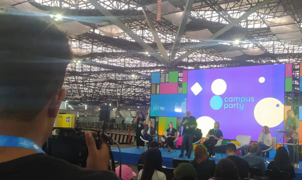 Campus Party Brasil 2024 começa na próxima semana e divulga palestrantes confirmados