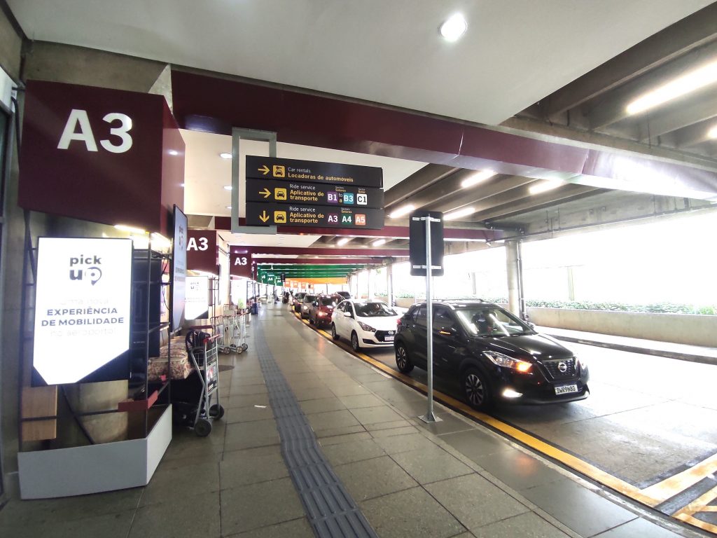 Aeroporto de Congonhas inaugura melhorias para embarque em carros de aplicativo