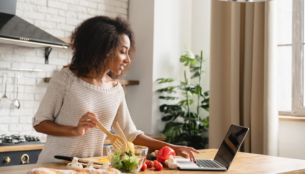 Unilever Food Solutions tem plataforma gratuita com cursos para chefs de cozinha brasileiros