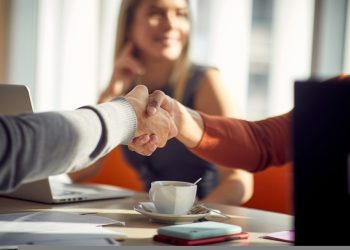Deck Restaurante: como ir além do básico e potencializar oportunidades de negócios