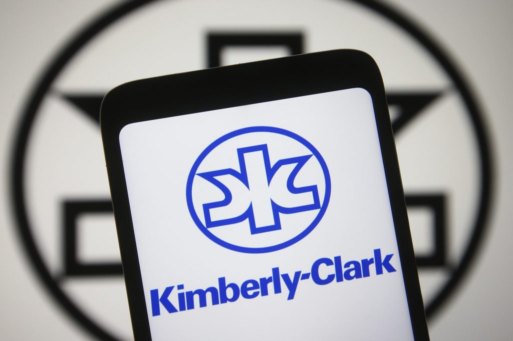 Kimberly-Clark prevê dobrar tamanho no Brasil até 2028