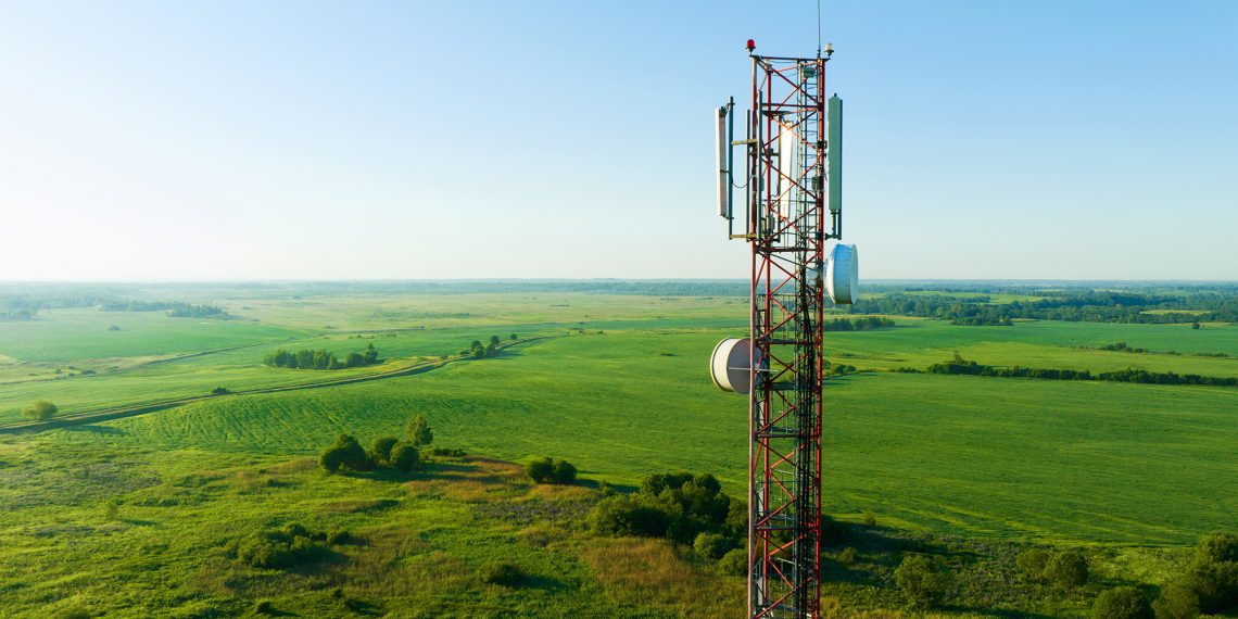 Edital prevê R$ 250 mi para instalação de antenas de telefonia e internet no interior do País