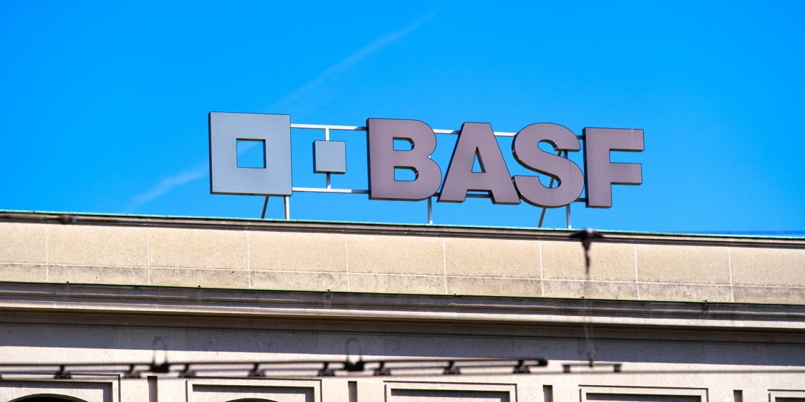 Basf planeja possível IPO para unidade de soluções agrícolas