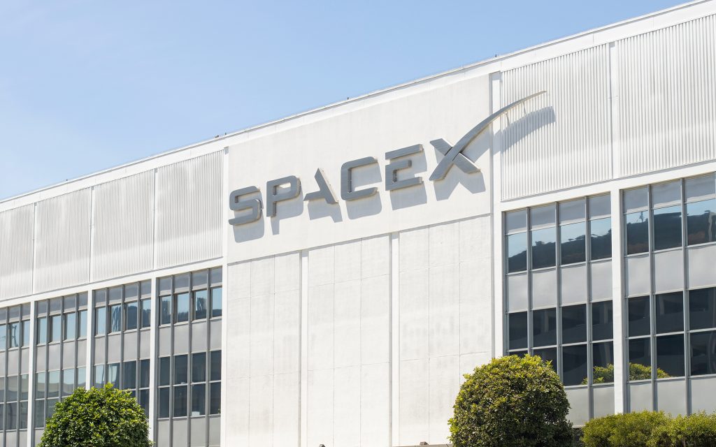Musk confirma fusão entre SpaceX e xAI, avaliada em US$ 1,25 trilhão
