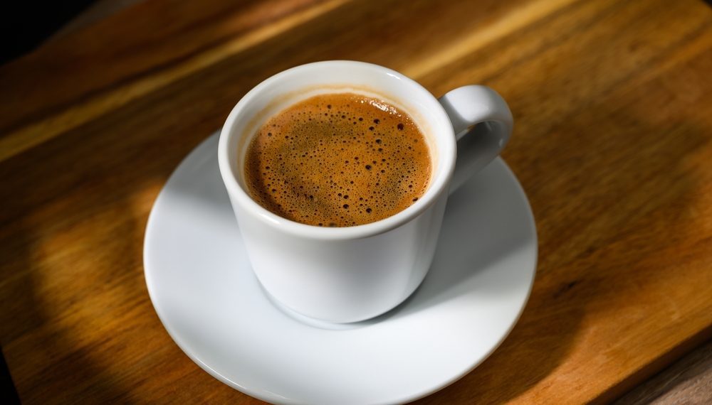 Consumo de café no Brasil recua por alta demanda global e mudanças climáticas