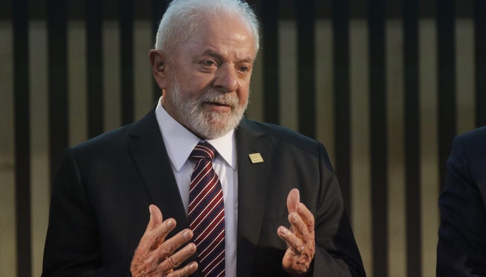 Lula parabeniza Trump pela vitória nas presidenciais norte-americanas