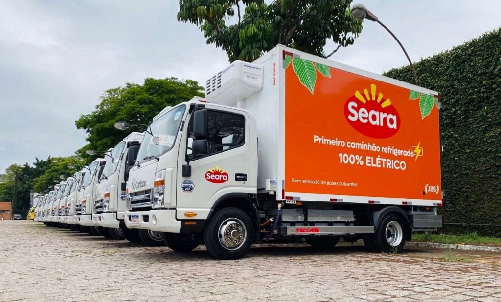 Seara investe mais de R$ 13 milhões para ampliar frota de caminhões elétricos