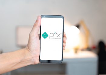 Stone inicia testes de Pix por aproximação e começará a liberar uso em piloto