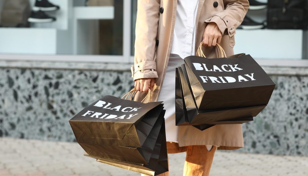 Black Friday: maioria dos consumidores deve gastar de R$ 201 a R$ 500