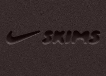 Nike se une a Kim Kardashian para lançar a linha esportiva NikeSkims