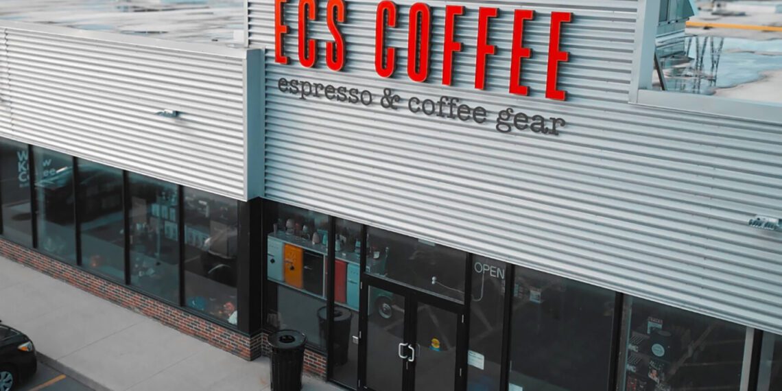 Flagship ECS Coffee aposta em imersão no mundo do café para encantar clientes