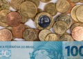 Atividade econômica brasileira cresce 0,4% em fevereiro e acumula 3,8% em 12 meses