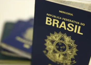 Brasil começa a exigir visto para EUA, Canadá e Austrália