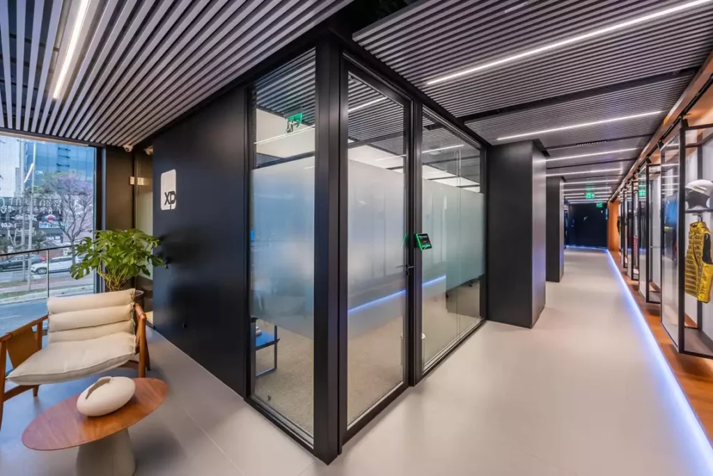 Flagship da XP em São Paulo é hub de experiência
