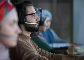 Senado analisa projeto que proíbe e pune ligações indesejadas de telemarketing
