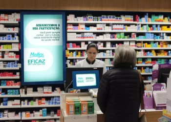 Retail media: Medley "conversa" sobre saúde mental com clientes da Raia e da Drogasil