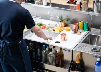 Bar como ponto de experiência redefine espaços no foodservice