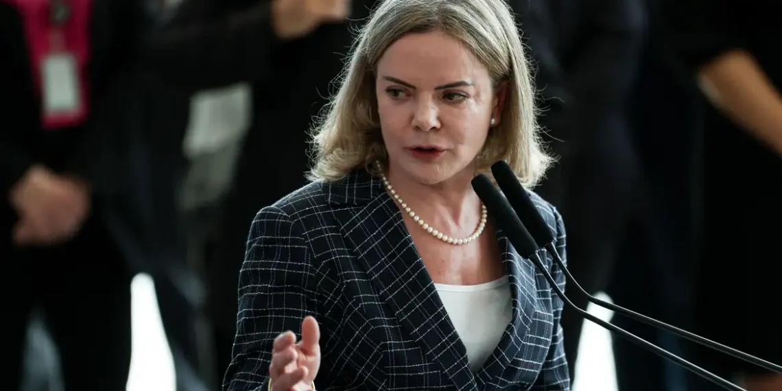 O plano de contingência pretende proteger o País de decisão unilateral dos EUA, diz Gleisi