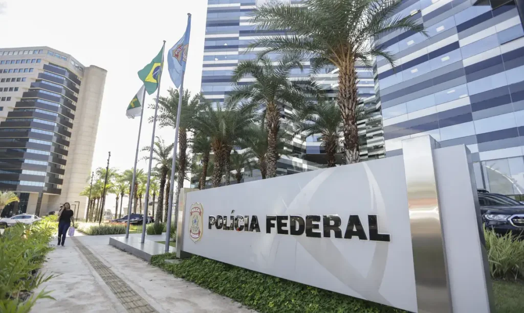 Receita estima que organização criminosa movimentou R$ 52 bilhões em postos de combustível