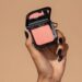 Boticário entra na trend de produtos grátis e vai distribuir 800 mil mini blushes em todo o País