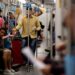 Meias, camisetas, copos, bonés: Metrô de SP começará a vender produtos licenciados