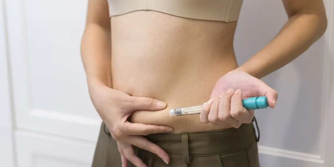 Reino Unido alerta para pancreatite associada a canetas emagrecedoras