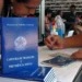 Desemprego no trimestre cai para menor taxa da série histórica