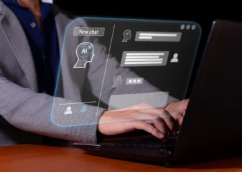 Varejo concentra 95% das interações de bots de Inteligência Artificial na América Latina