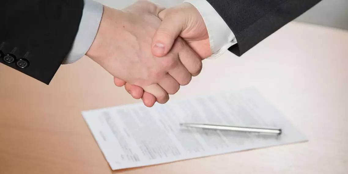 Mastercard e Visa fecham acordo com lojistas nos EUA e reduzem taxas de intercâmbio por 5 anos