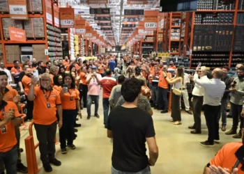 Obramax abre primeira loja em Minas Gerais e reforça expansão nacional