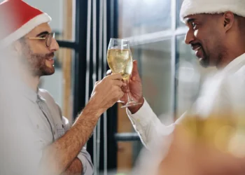 Consumo de álcool nas festas de fim de ano aumenta riscos à saúde