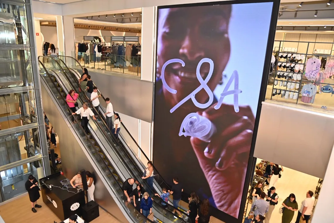 C&A recebe ouro no Popai Brasil por loja conceito no Shopping Center Norte