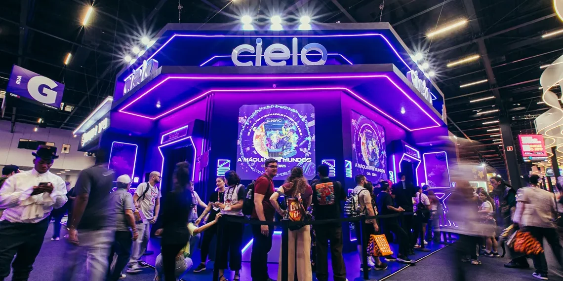 Do escambo ao sorriso: Cielo leva experiência imersiva sobre a evolução do pagamento à CCXP
