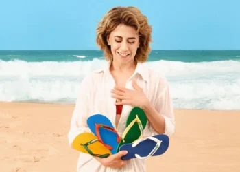 Consumidores boicotam a Havaianas após campanha