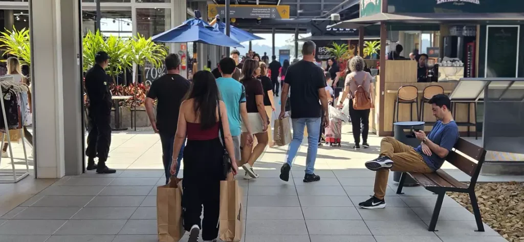 Outlet Premium Imigrantes tem horário de funcionamento ampliado para o fim de ano