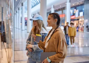 Shoppings avançam 2,1% nas vendas e registram 95,6% de ocupação no 3º tri
