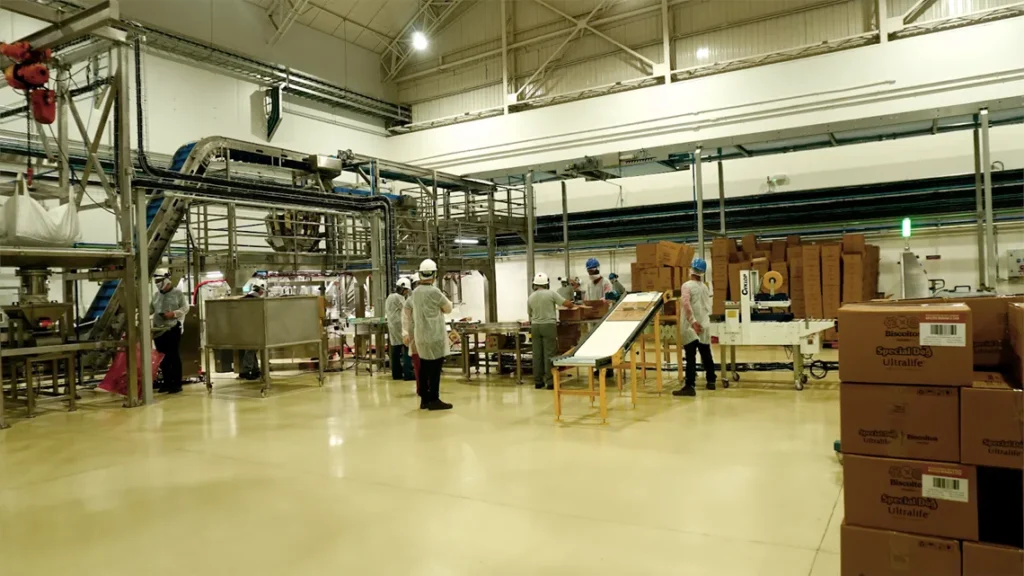 Special Dog Company inaugura fábrica de biscoitos para cães no interior de São Paulo