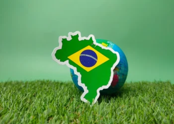 FMI reduz para 1,6% previsão de crescimento do Brasil em 2026